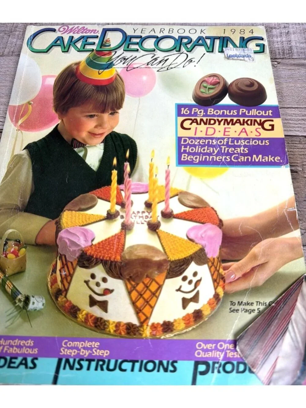 Vintage 80s Wilton Cake Decorating Books Lot of 4 Patterns Candy Wedding Cakes